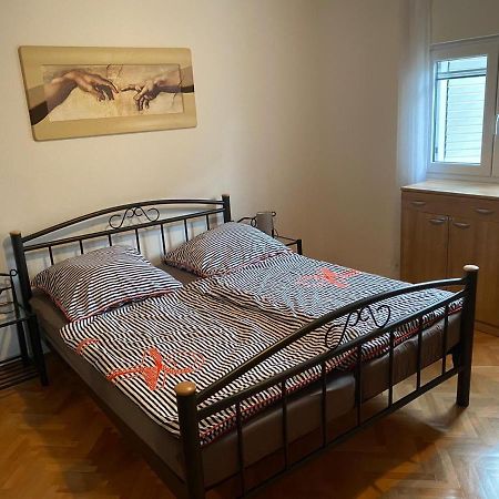טרוגיר Apartmani Area Doma מראה חיצוני תמונה
