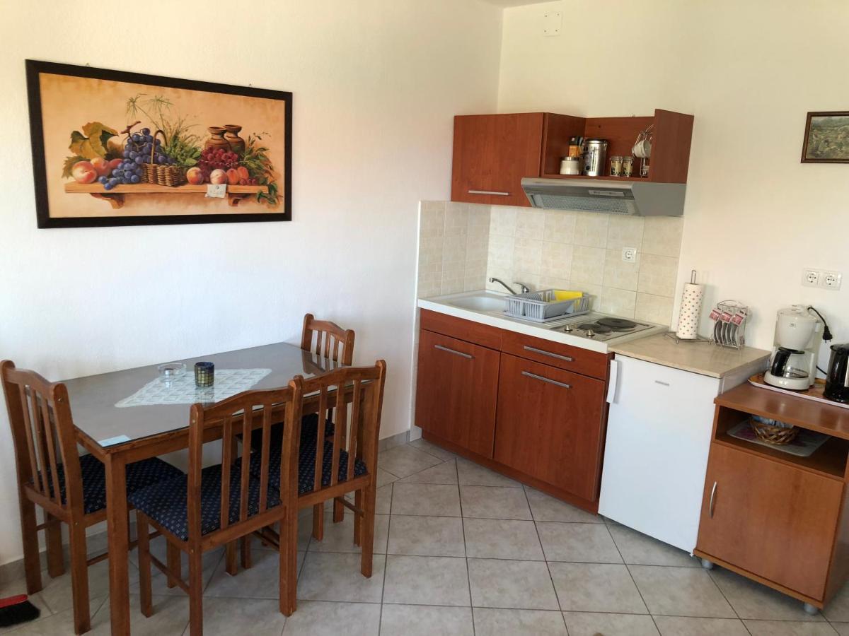 טרוגיר Apartmani Area Doma מראה חיצוני תמונה