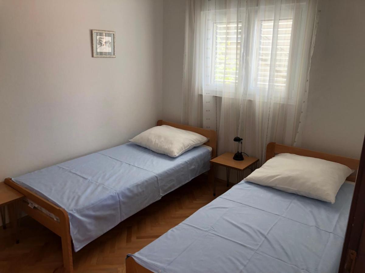 טרוגיר Apartmani Area Doma מראה חיצוני תמונה