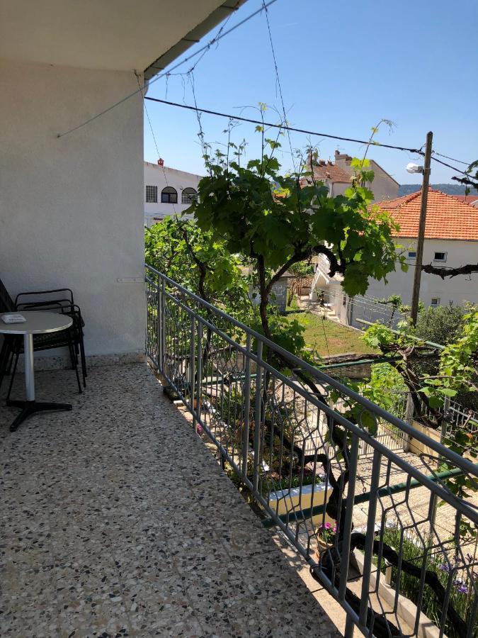 טרוגיר Apartmani Area Doma מראה חיצוני תמונה